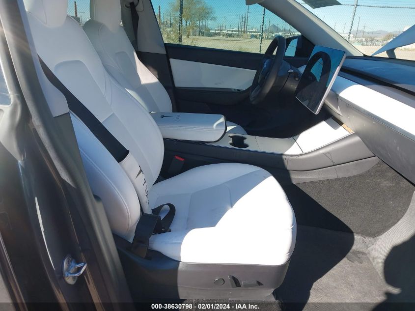 2020 TESLA MODEL Y - 5YJYGDEE4LF032370