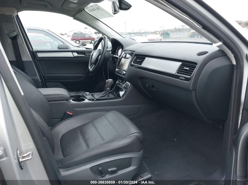 2014 VOLKSWAGEN TOUAREG 3.6L SPORT - WVGEF9BP7ED005761