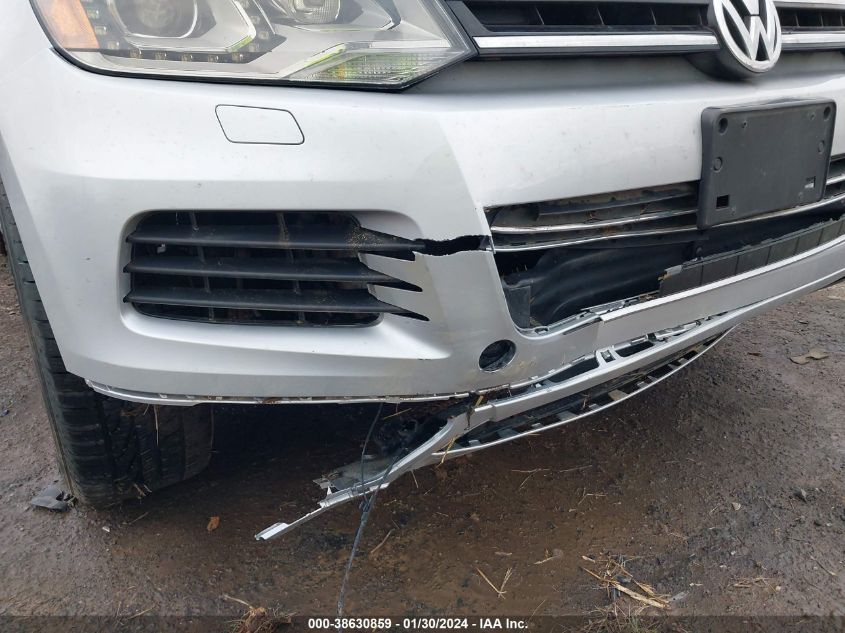 2014 VOLKSWAGEN TOUAREG 3.6L SPORT - WVGEF9BP7ED005761