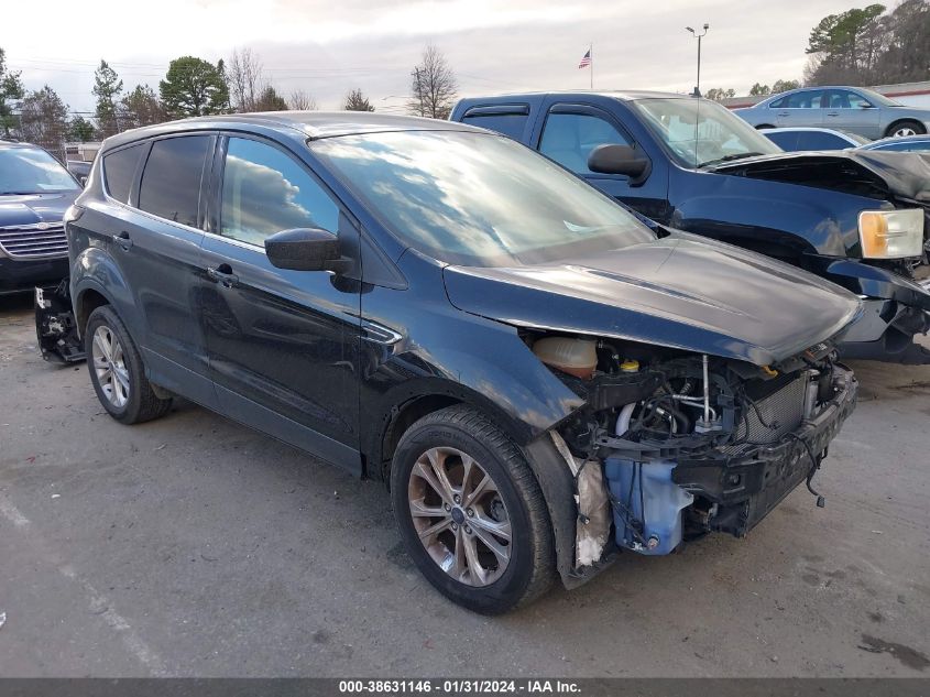 2017 FORD ESCAPE SE - 1FMCU0GD6HUC85443