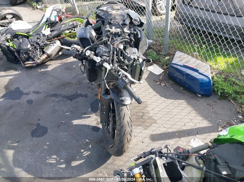 2023 YAMAHA MTN1000 C - JYARN79Y6PA000465