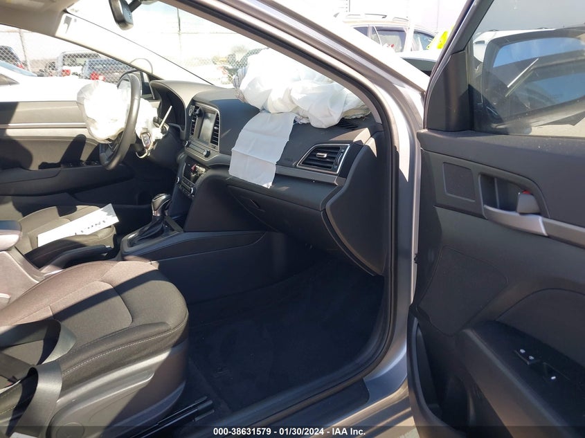 VIN 5NPD84LF8HH211222 2017 HYUNDAI ELANTRA SE/VALUE/LIMITED