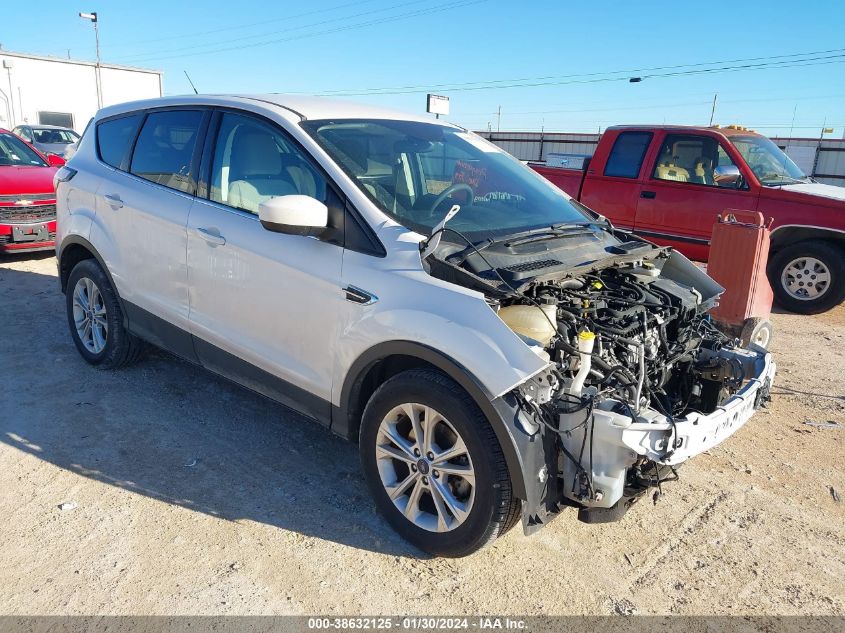 2017 FORD ESCAPE SE - 1FMCU0GD9HUD25174