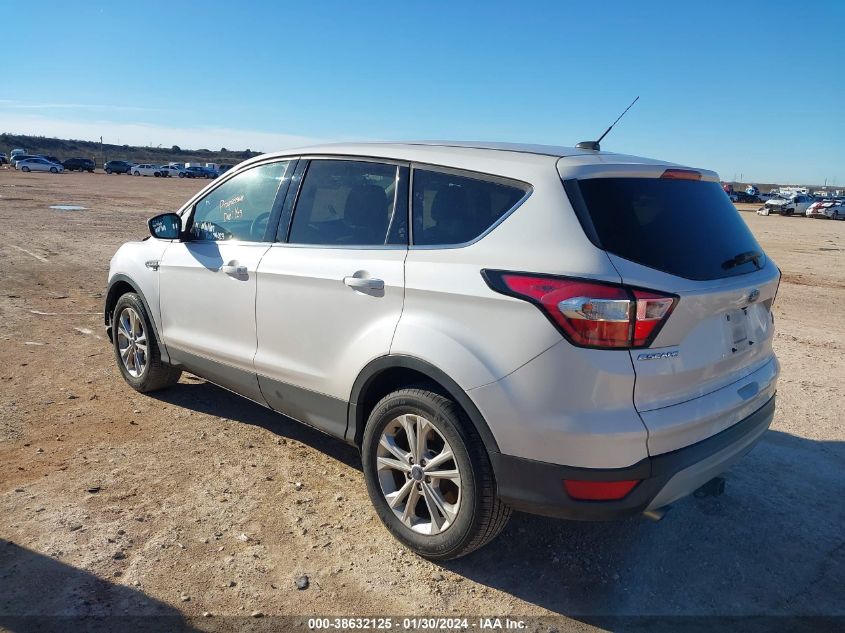 2017 FORD ESCAPE SE - 1FMCU0GD9HUD25174