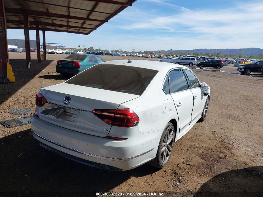 2017 VOLKSWAGEN PASSAT 1.8T R-LINE - 1VWDT7A38HC046824