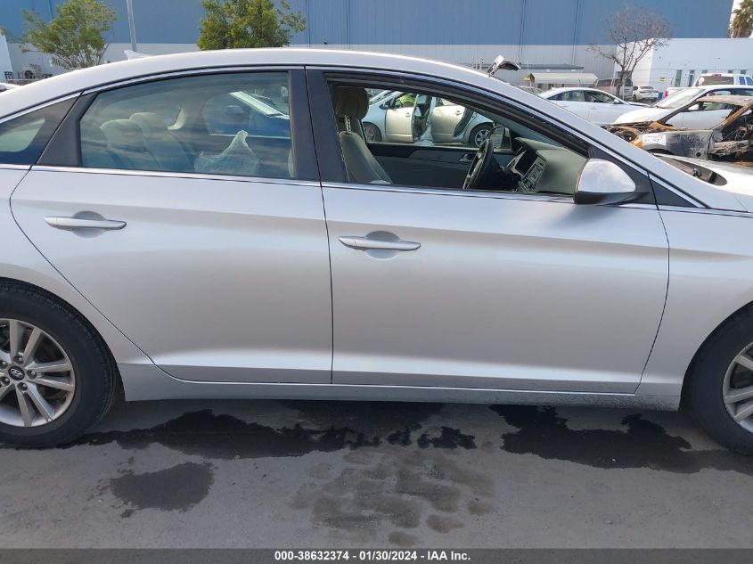 2017 HYUNDAI SONATA SE - 5NPE24AF7HH468364