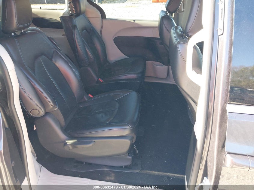 VIN 2C4RC1L77MR605884 2021 CHRYSLER PACIFICA HYBRID TOURING L
