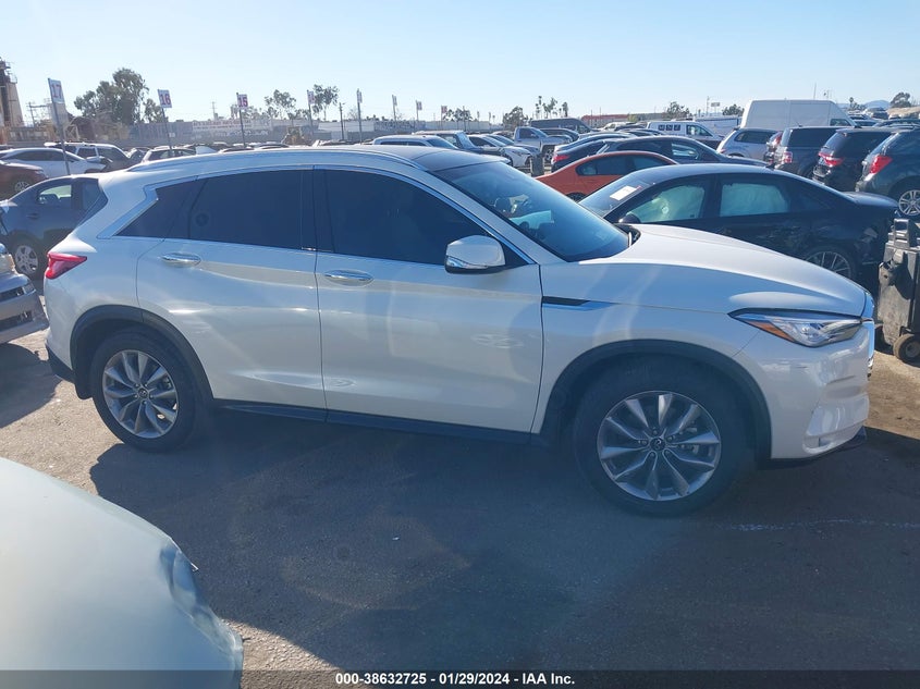 VIN 3PCAJ5BA6MF126634 2021 INFINITI QX50 LUXE