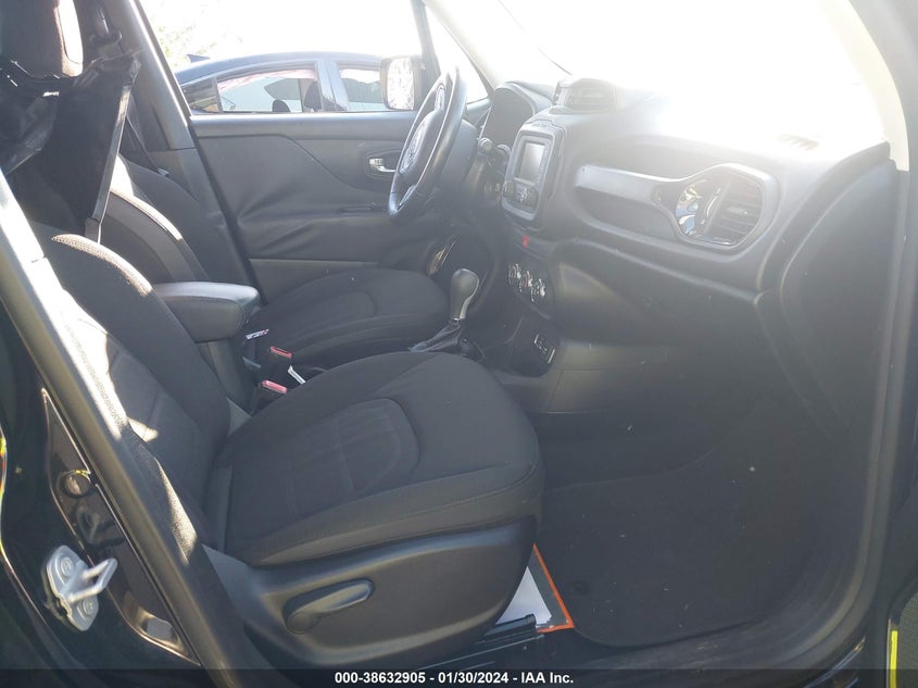 VIN ZACCJABB6HPF11314 2017 JEEP RENEGADE LATITUDE