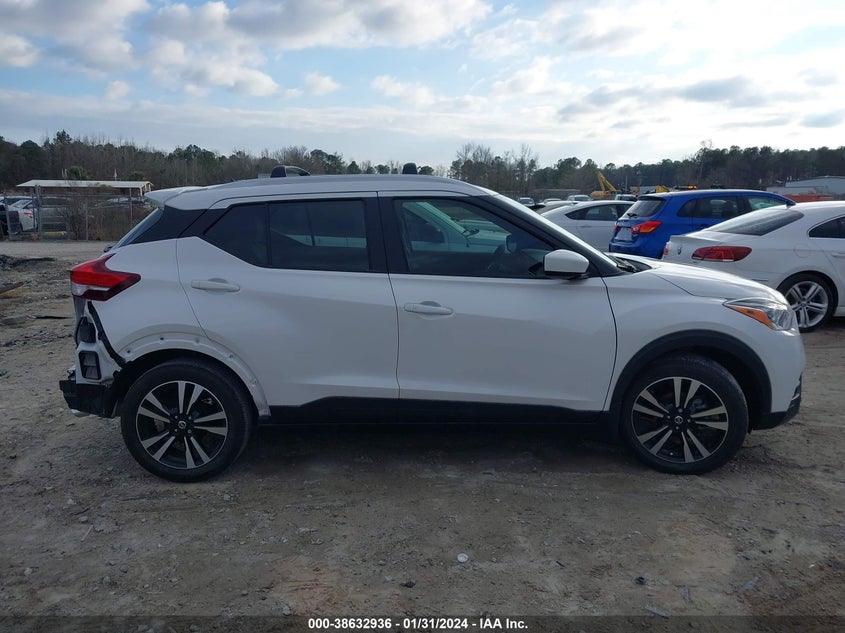VIN 3N1CP5CU2KL521492 2019 NISSAN KICKS SV