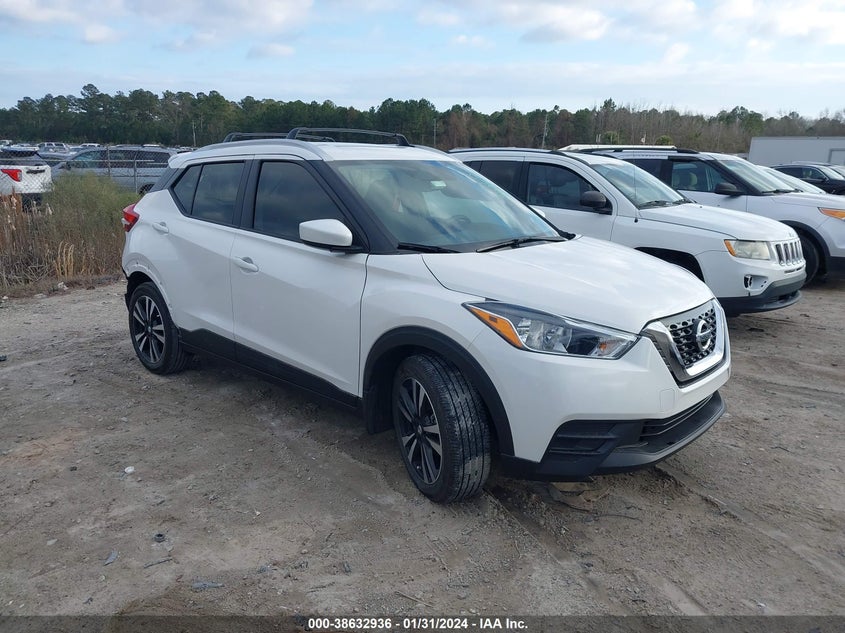 NISSAN KICKS SV 2019