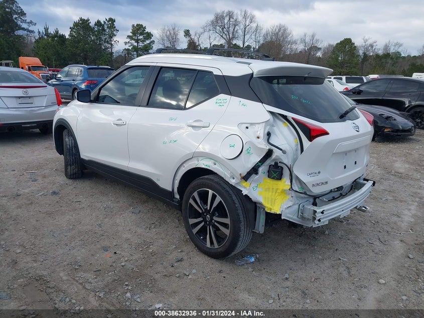 VIN 3N1CP5CU2KL521492 2019 NISSAN KICKS SV
