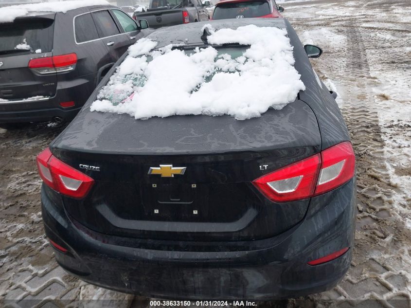 2018 CHEVROLET CRUZE LT - 1G1BE5SM7J7196026