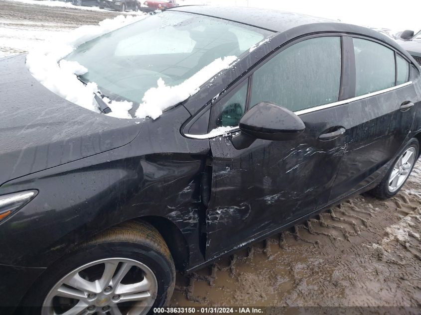 2018 CHEVROLET CRUZE LT - 1G1BE5SM7J7196026