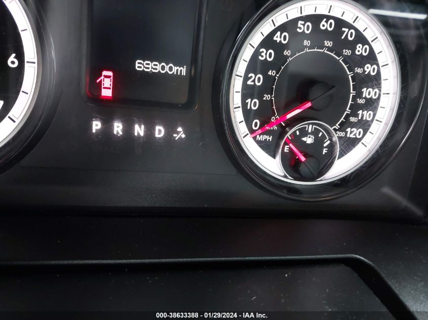 2019 RAM 1500 CLASSIC EXPRESS QUAD CAB 4X4 6'4 BOX - 1C6RR7FG6KS579424