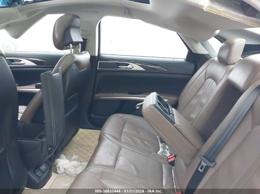 2015 LINCOLN MKZ - 3LN6L2G94FR618895