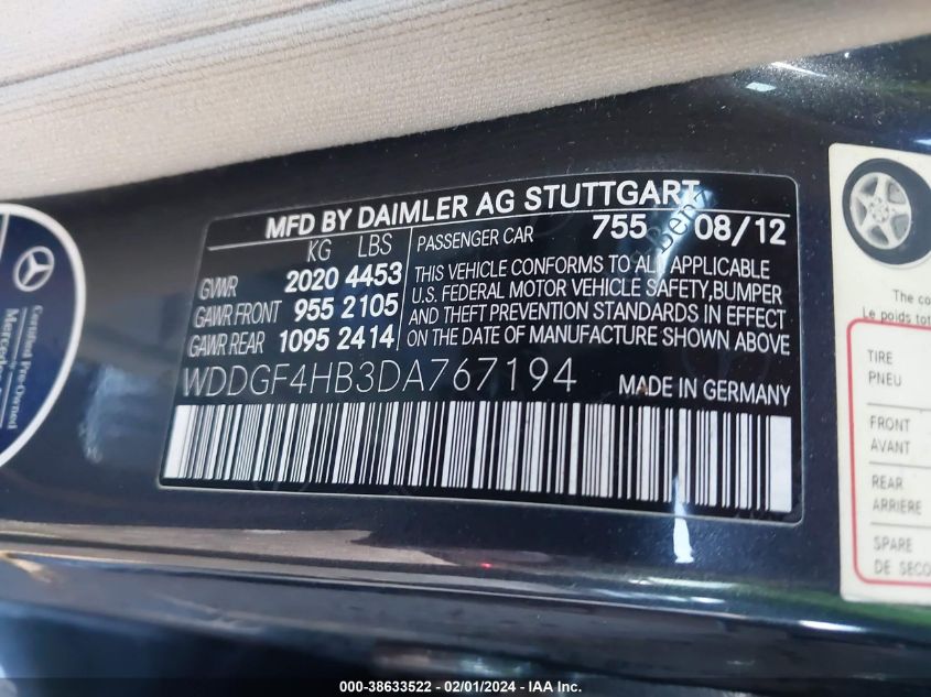 2013 MERCEDES-BENZ C 250 LUXURY/SPORT - WDDGF4HB3DA767194