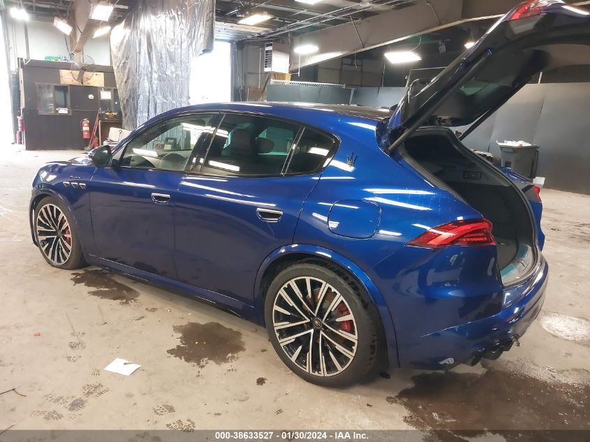 2023 MASERATI GRECALE MODENA ZN682AVM8P7410639