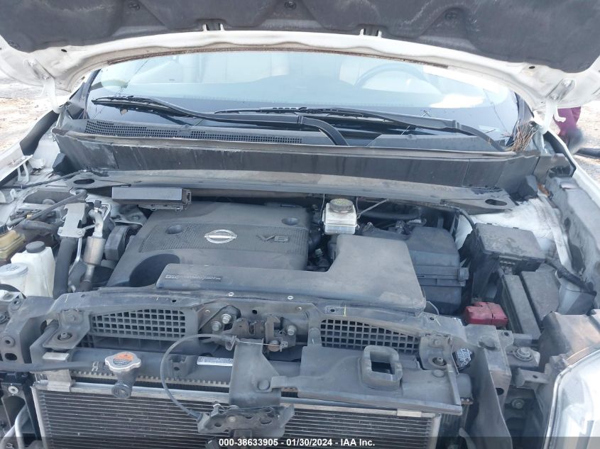 2016 NISSAN PATHFINDER PLATINUM - 5N1AR2MN2GC626715