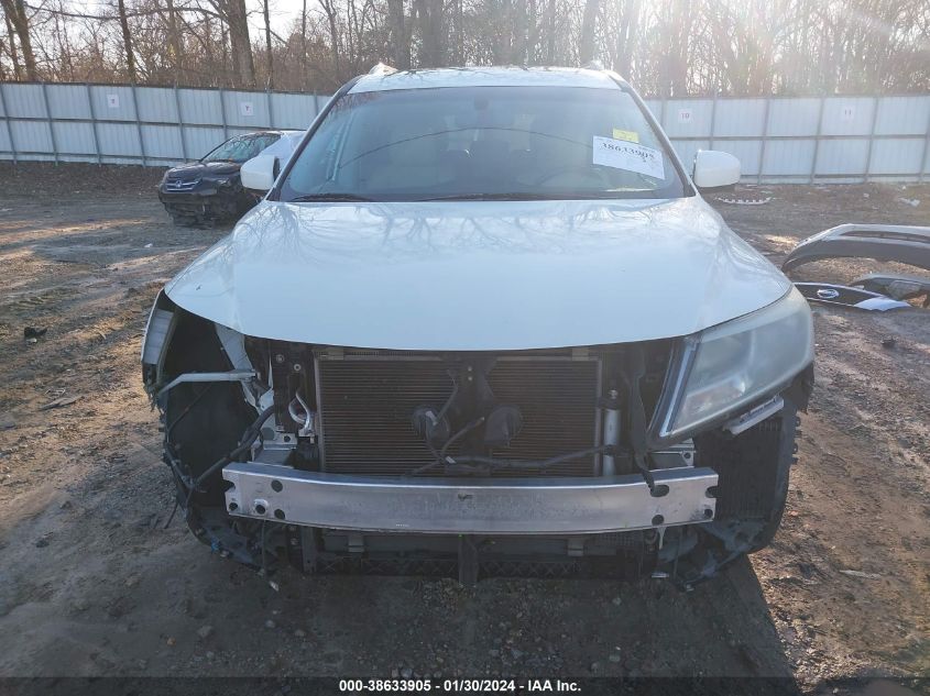 2016 NISSAN PATHFINDER PLATINUM - 5N1AR2MN2GC626715