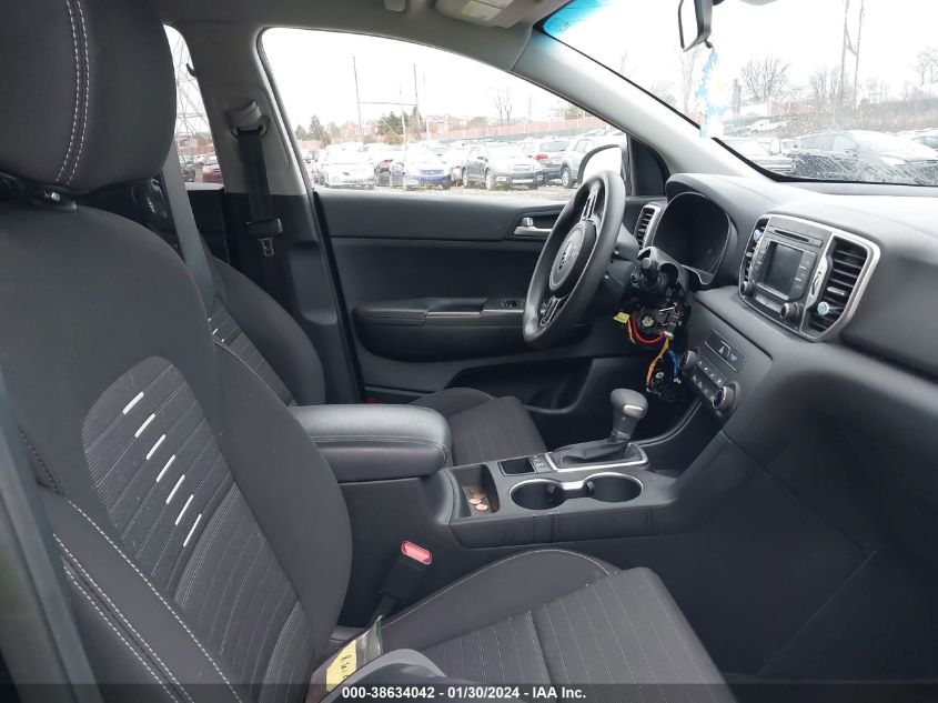 2018 KIA SPORTAGE LX - KNDPMCAC1J7370346