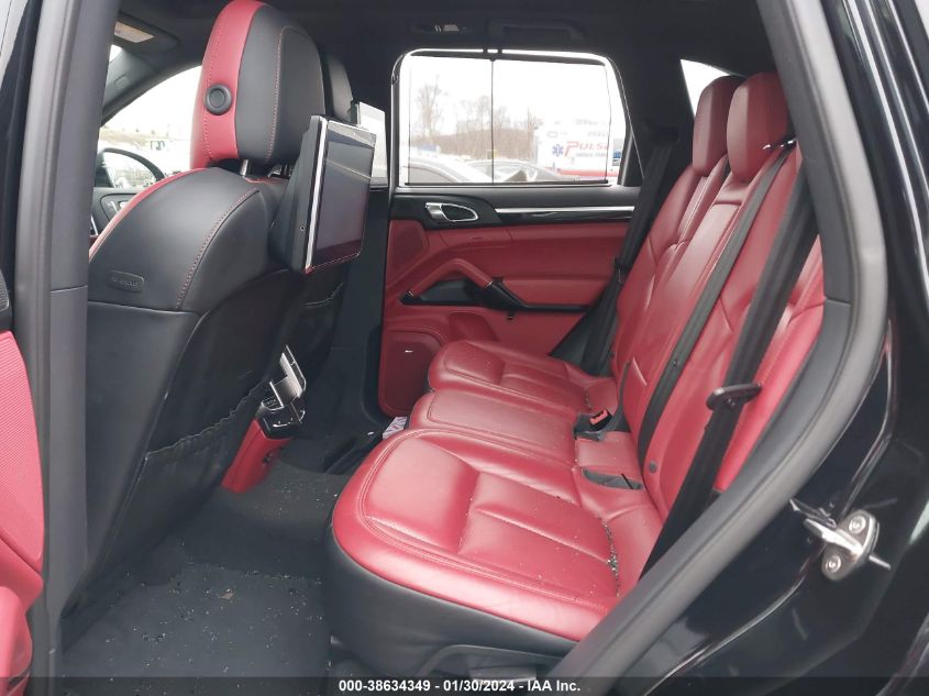 2016 PORSCHE CAYENNE S - WP1AB2A26GLA92331