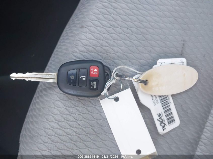 2017 TOYOTA COROLLA LE - 5YFBURHE8HP687022