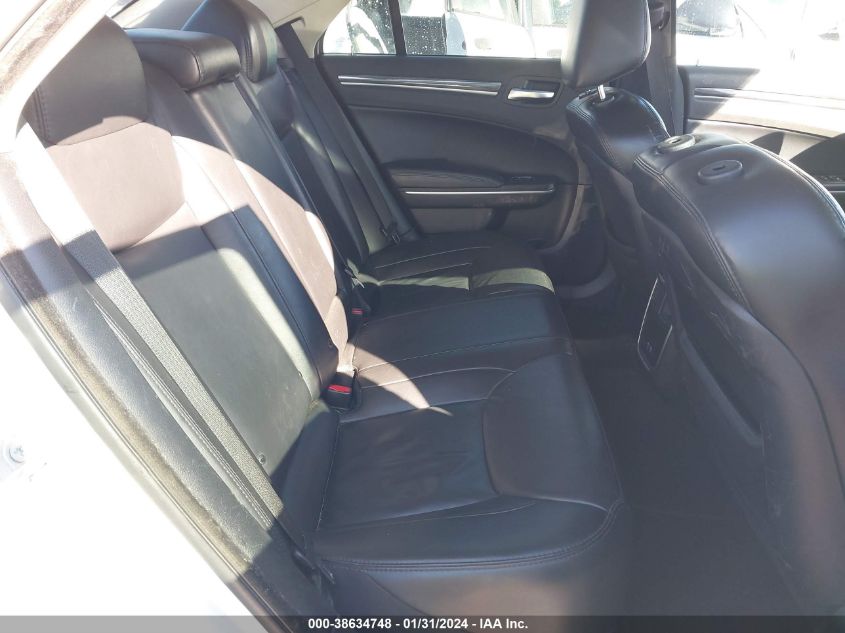 2019 CHRYSLER 300 TOURING L - 2C3CCAAG1KH547996
