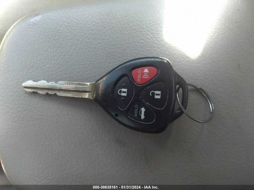 2013 TOYOTA COROLLA S/LE - 2T1BU4EE9DC941614