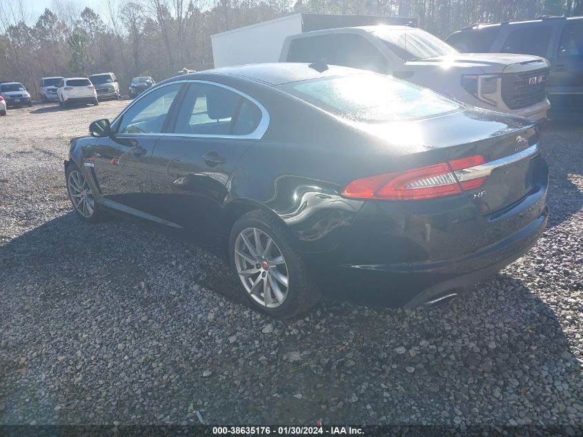 2015 JAGUAR XF 2.0T PREMIUM - SAJWA0FSXFPU64480