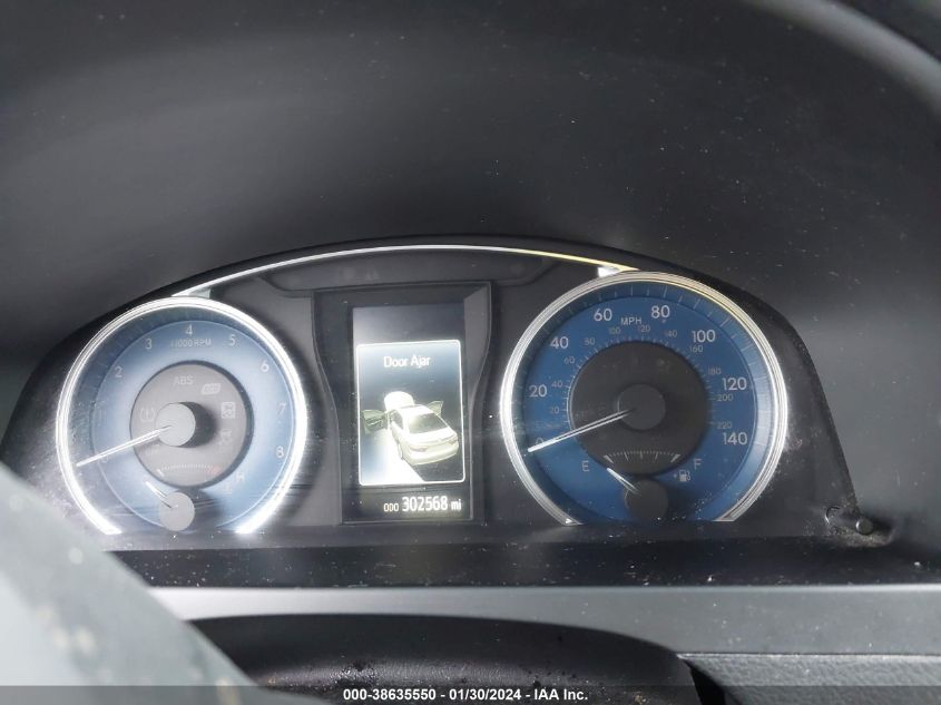2015 TOYOTA CAMRY XLE - 4T4BF1FK0FR464690