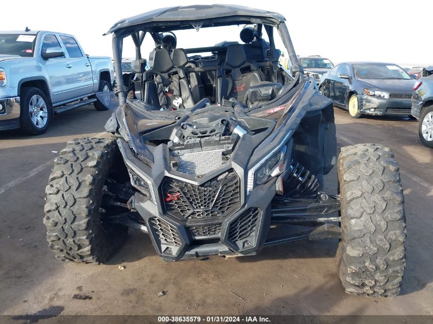 2022 CAN-AM MAVERICK X3 MAX X RS TURBO RR - 3JBVNAV41NE004830