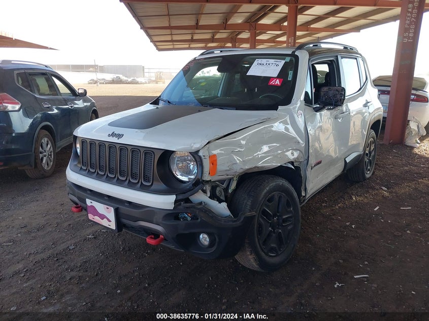 VIN ZACCJBCB7JPH79332 2018 JEEP RENEGADE TRAILHAWK