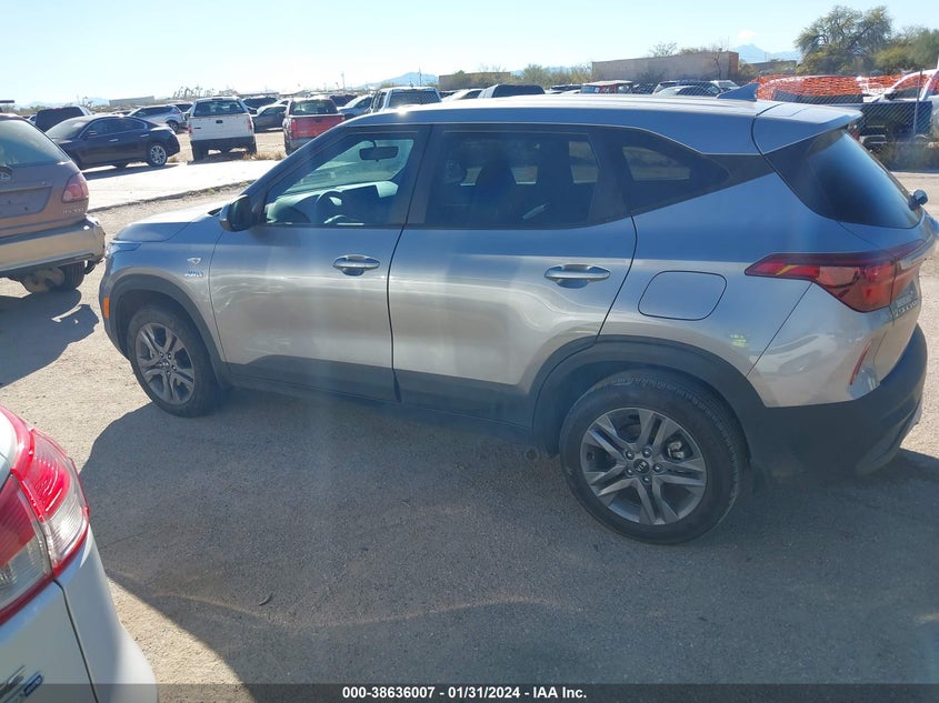 VIN KNDEPCAA0M7145739 2021 KIA SELTOS LX