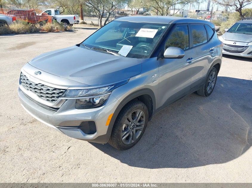 VIN KNDEPCAA0M7145739 2021 KIA SELTOS LX