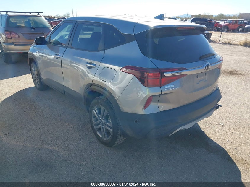 VIN KNDEPCAA0M7145739 2021 KIA SELTOS LX