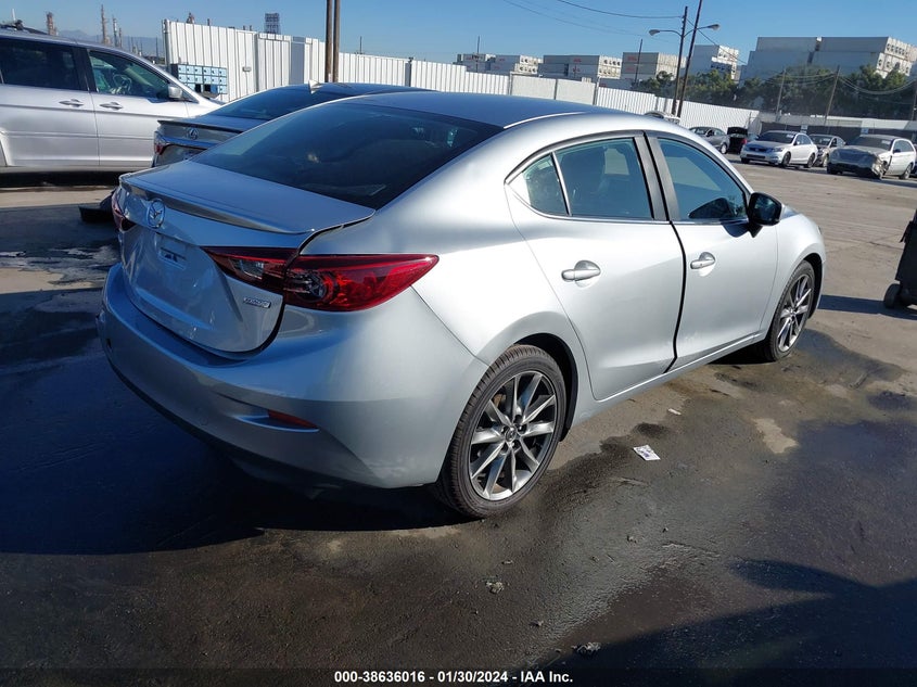 VIN 3MZBN1V3XJM198780 2018 MAZDA MAZDA3 TOURING