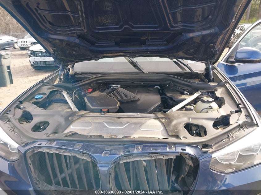 VIN 5UXTR9C58JLC83988 2018 BMW X3 XDRIVE30I