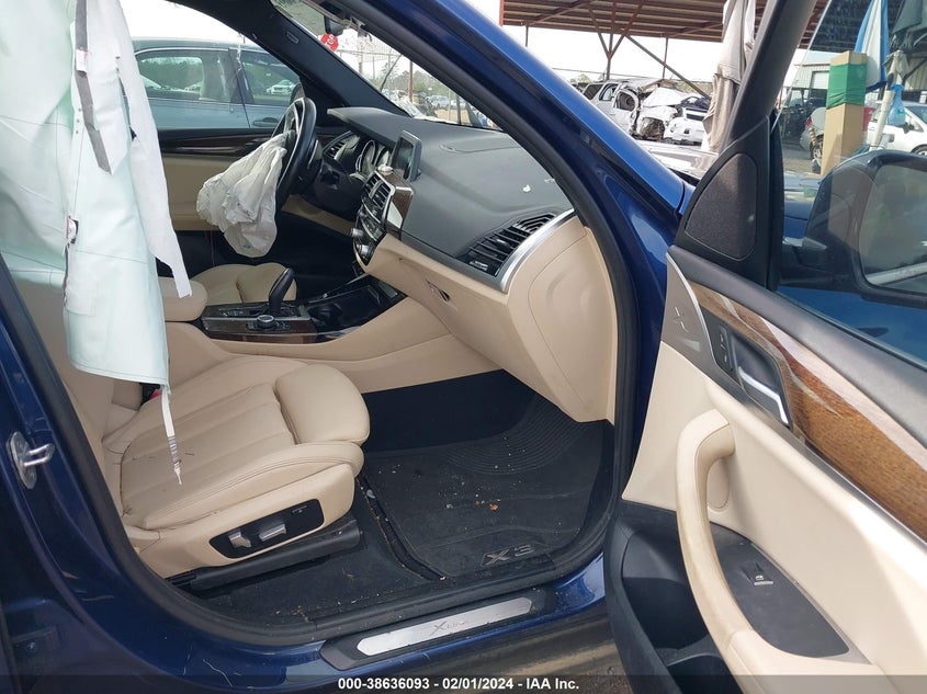 VIN 5UXTR9C58JLC83988 2018 BMW X3 XDRIVE30I