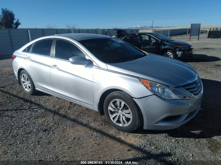 2013 HYUNDAI SONATA GLS - 5NPEB4AC1DH568508