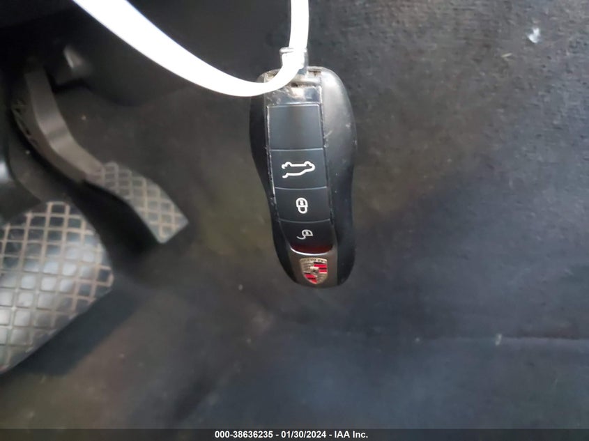 VIN WP1AB2A50JLB37569 2018 PORSCHE MACAN S