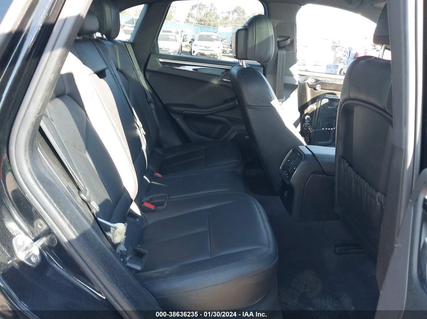 VIN WP1AB2A50JLB37569 2018 PORSCHE MACAN S