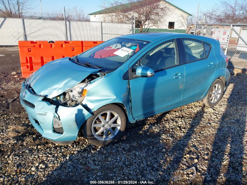 2013 TOYOTA PRIUS C THREE - JTDKDTB37D1038363