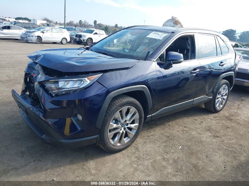 2021 TOYOTA RAV4 XLE PREMIUM - JTMC1RFV1MD523009
