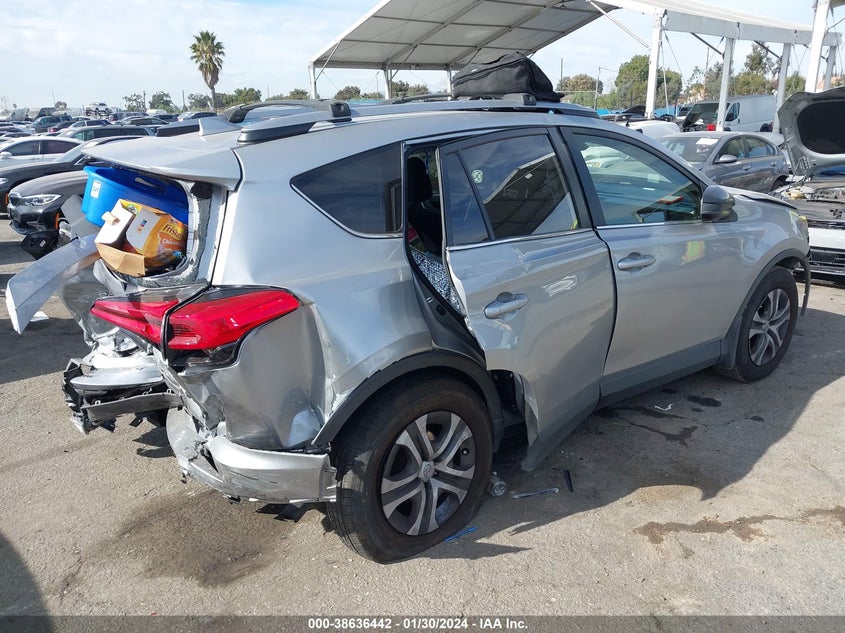 VIN JTMZFREV0JJ175908 2018 TOYOTA RAV4 LE