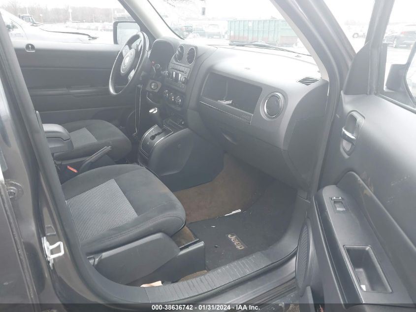 2017 JEEP PATRIOT LATITUDE 4X4 - 1C4NJRFB0HD174459