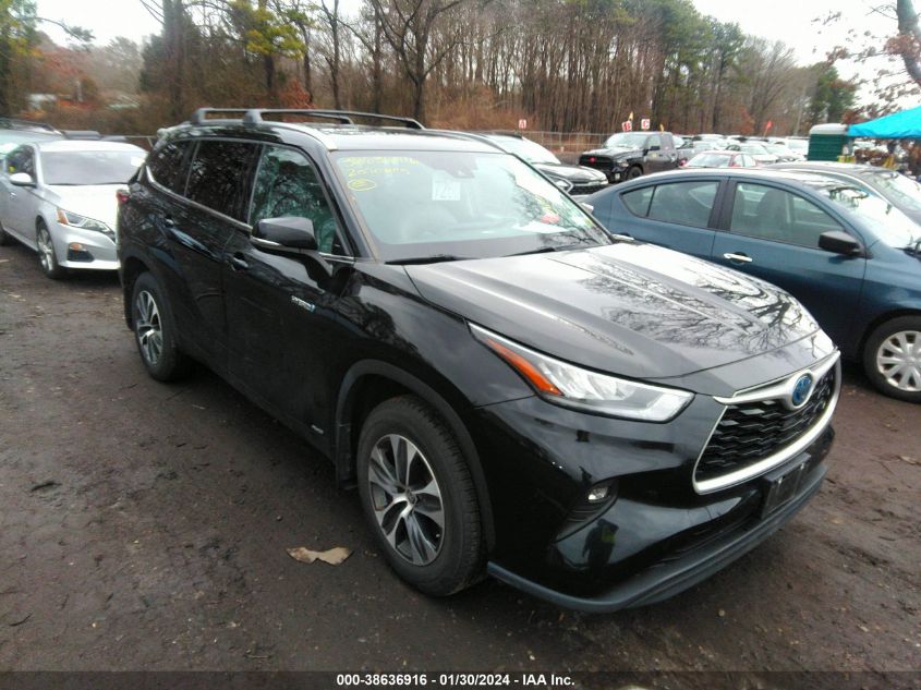 2020 TOYOTA HIGHLANDER HYBRID XLE - 5TDGBRCH1LS509109