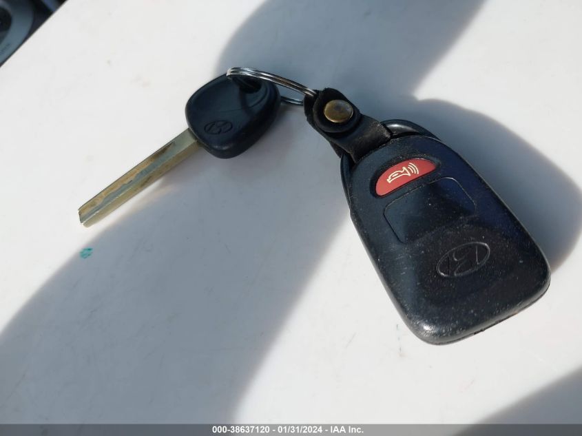 2013 HYUNDAI VELOSTER - KMHTC6AD8DU127260