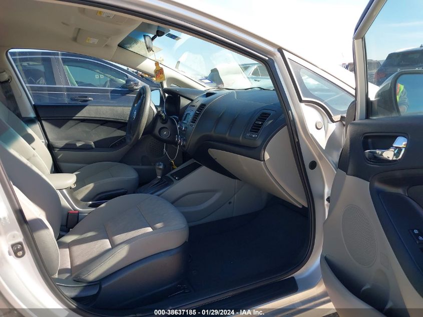 2015 KIA FORTE LX - KNAFK4A62F5277031
