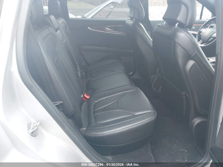 2017 LINCOLN MKX SELECT - 2LMPJ8KR3HBL14421